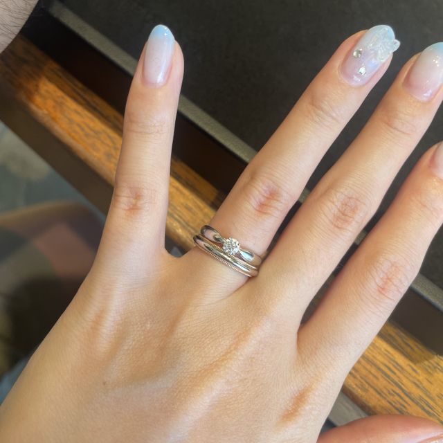 【ティファニー(Tiffany & Co.)の口コミ】 世界的に有名なブランドならではの確かな品質と輝きに感動しました。ダイ…