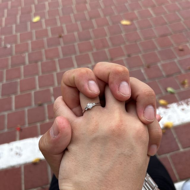 【アイプリモ(I-PRIMO)の口コミ】 まず、初めに毎日つける事が出来て飽きないデザインが良いあと思い探しま…