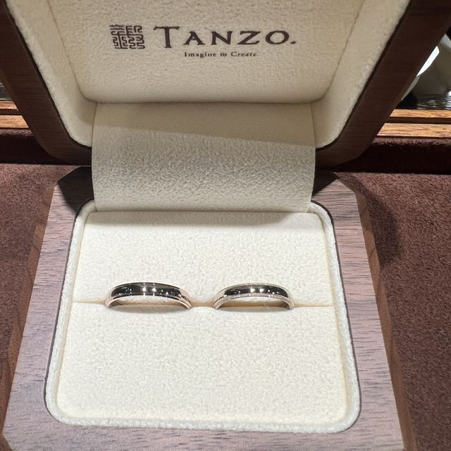 【TANZO.(鍛造指輪)の口コミ】 選択肢がいろいろあり、オプションもつけられます。
素材もいいと思うし、…