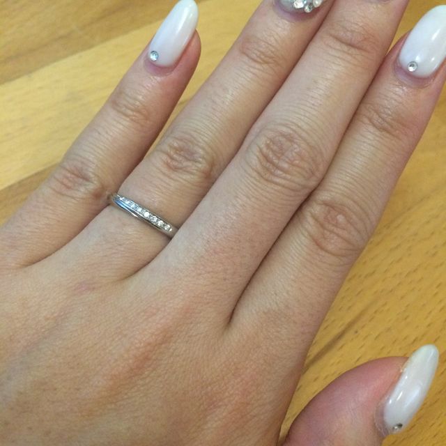 【4℃ BRIDAL(ヨンドシーブライダル)の口コミ】 プラチナであることはもちろん、ダイヤ入りでこのお値段！というところが…