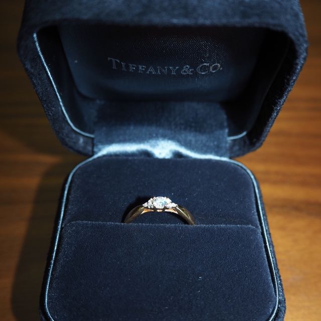 【ティファニー(Tiffany & Co.)の口コミ】 自分の欲しいデザインをイメージして、複数のブランドを見に行きましたが…