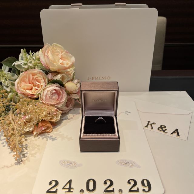 【アイプリモ(I-PRIMO)の口コミ】 なんと言っても、ダイヤモンドの輝きが素晴らしいです。選びに行った時に…