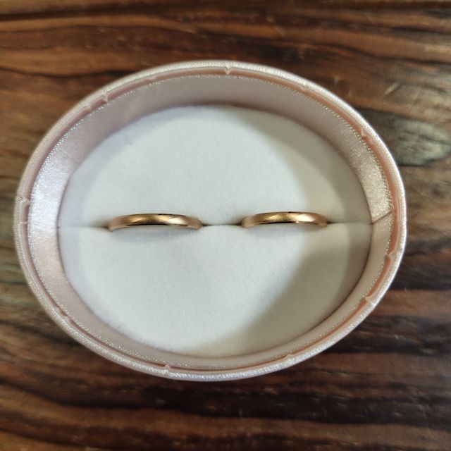 【insembre(インセンブレ)の口コミ】 だいぶ前に作った結婚指輪が、2人共にサイズが合わなくなり、デザイン的に…