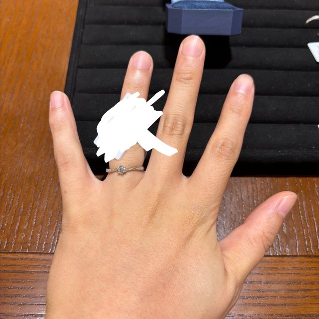 【TRECENTI(トレセンテ)の口コミ】 細くてシンプルが好きな方にはおすすめ
はじめ思っていたデザインではなか…