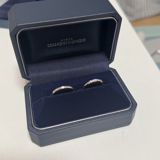 【銀座ダイヤモンドシライシの口コミ】 セミオーダーなので、自分の思い通りの物が見つかりやすい。
あと、男性と…