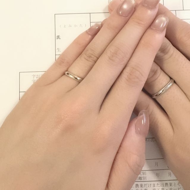 【アイプリモ(I-PRIMO)の口コミ】 石のないシンプルなデザインの指輪を探していて、こちらのリングに出会い…