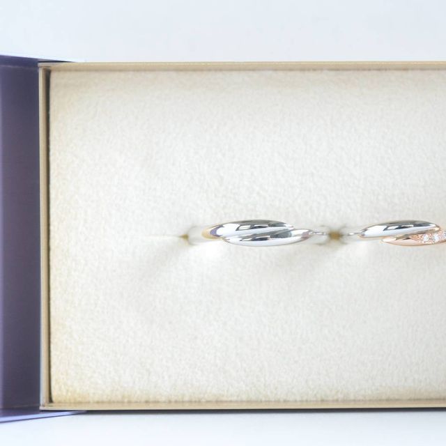 【CRAFY(クラフィ)の口コミ】 男性はプラチナのみで、女性はプラチナとレッドゴールドのコンビ加工にし…