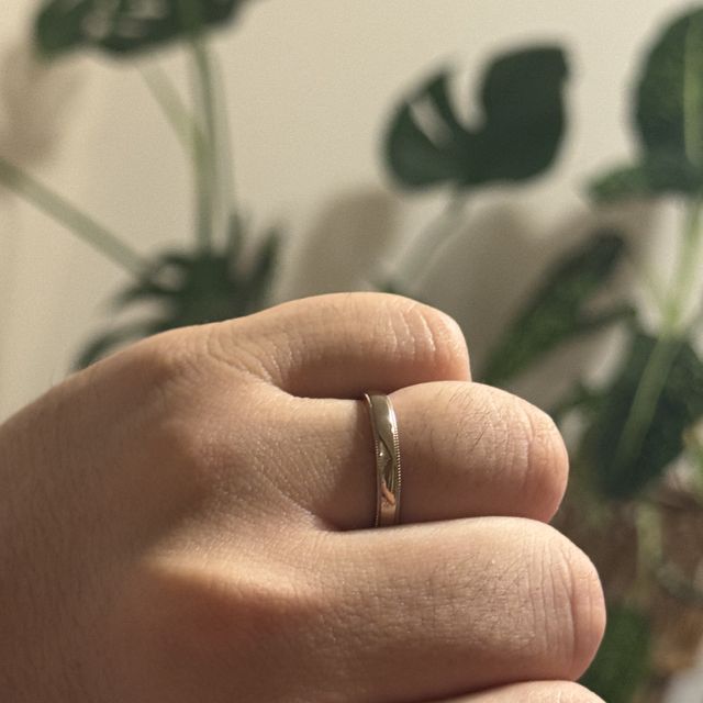 【BRILLIANCE+(ブリリアンスプラス)の口コミ】 K18CG オーバル リング ミルグレインと、K18CG オーバル ダイヤモンド 1pc…