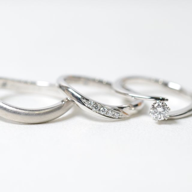 【CRAFY(クラフィ)の口コミ】 自分の好みにデザインできるところが最高。
色もデザイン候補もたくさんあ…