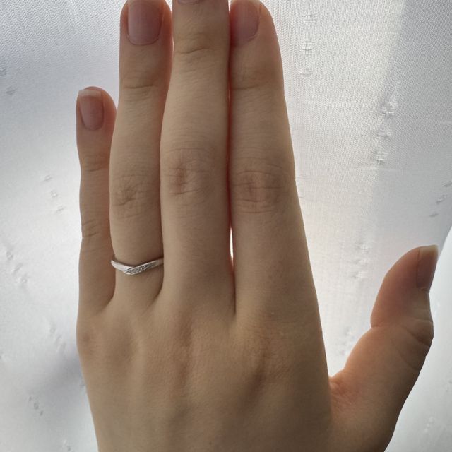 【アイプリモ(I-PRIMO)の口コミ】 価格はダイヤがついている割にはリーズナブルで、合計で20万ほどで購入で…