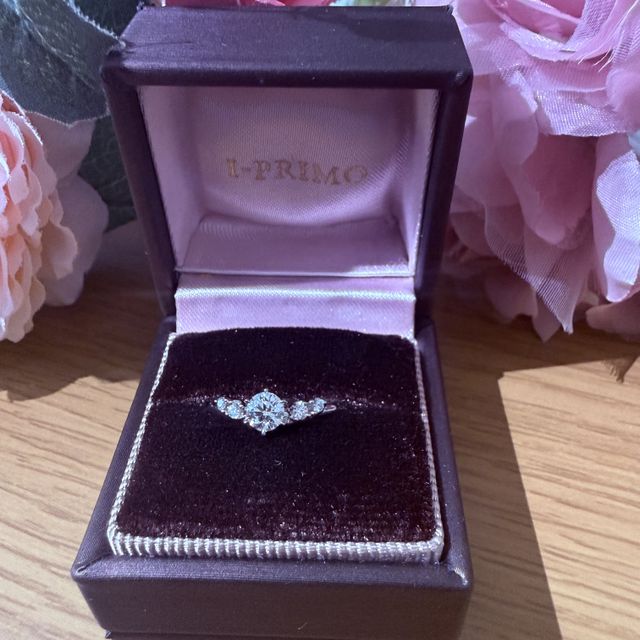 【アイプリモ(I-PRIMO)の口コミ】 リングが手にフィットする日本人に合ったデザインが多く、とても良かった…