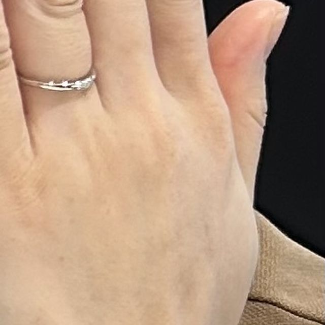 【アイプリモ(I-PRIMO)の口コミ】 デザインも気に入りお手頃な価格で満足のいくものを見つけることができま…