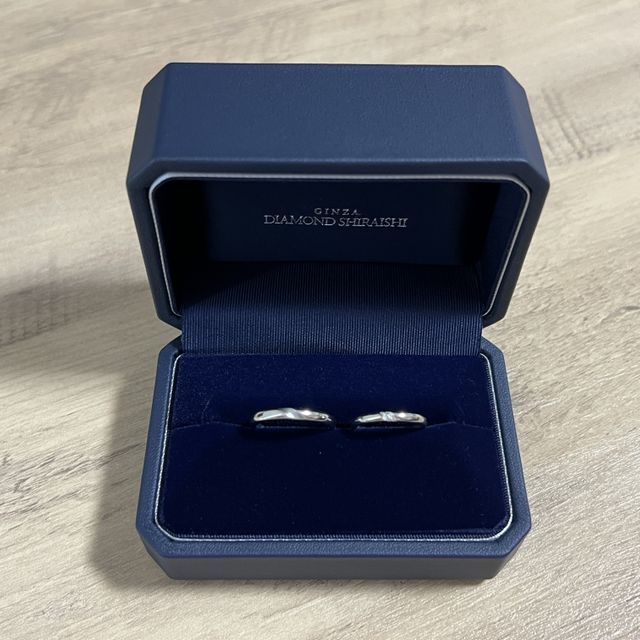 【銀座ダイヤモンドシライシの口コミ】 普段からあまりアクセサリーを身につける習慣がなく、結婚指輪もできるだ…
