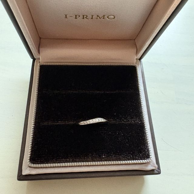 【アイプリモ(I-PRIMO)の口コミ】 付け心地も見た目もとても気に入っています。最初はダイヤモンドには抵抗…