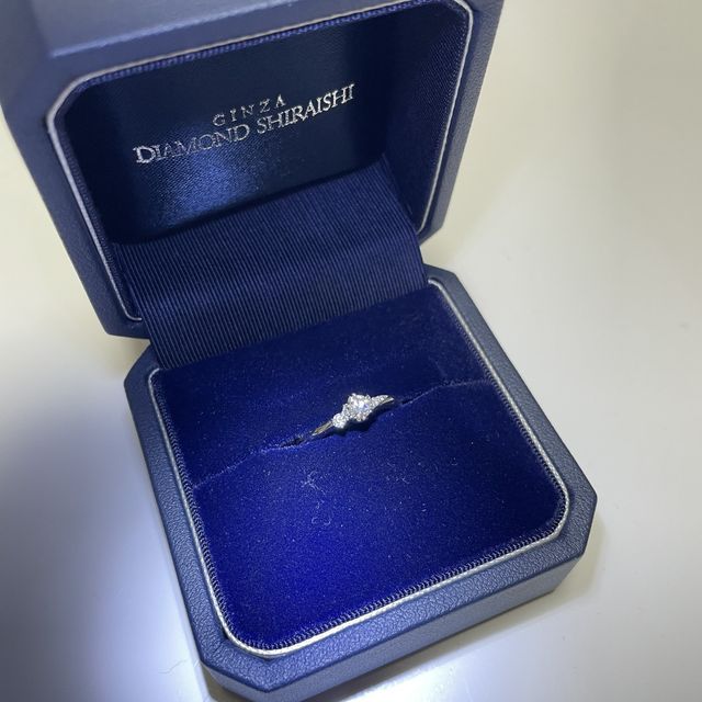【銀座ダイヤモンドシライシの口コミ】 ダイヤモンドの4Cの説明を受けた後、Clarityを大切にしたいと思い、最初は…