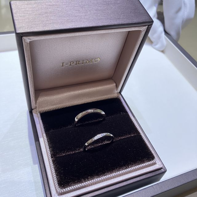 【アイプリモ(I-PRIMO)の口コミ】 ユリシーズを選びました。
着けた感覚が少ないつくりと、シンプルでどんな…