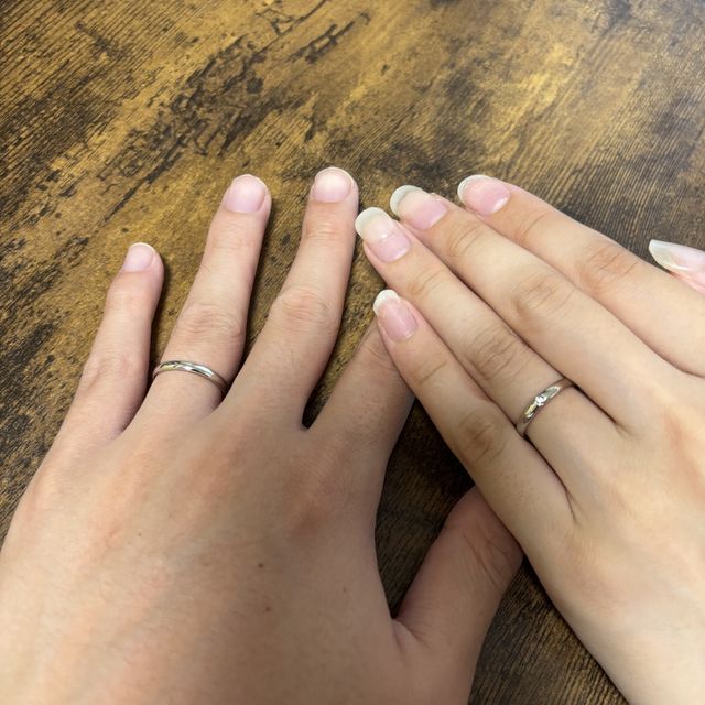 【銀座ダイヤモンドシライシの口コミ】 シンプルで使いやすく、ファッションの一部として着用することができる。
…