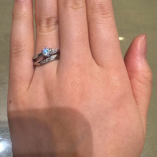 【アイプリモ(I-PRIMO)の口コミ】 ウェーブタイプのデザインで探しおり、他のブランドでも、いくつかウェー…