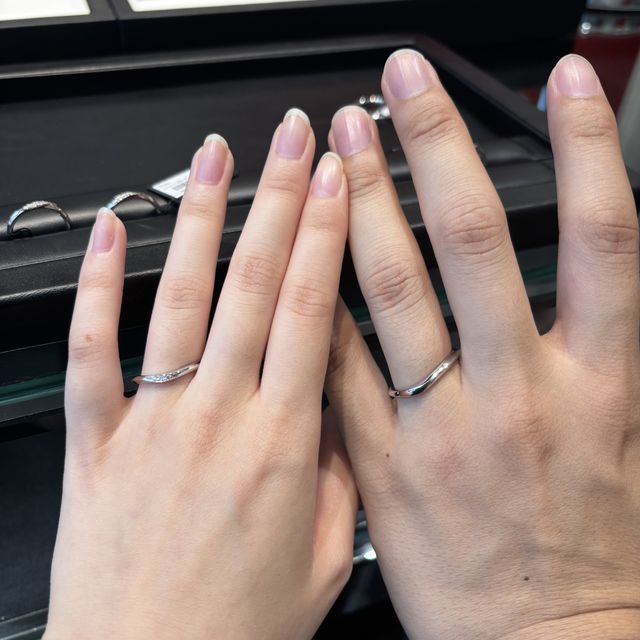 【ラザール ダイヤモンド(LAZARE DIAMOND)の口コミ】 運命のひとつに出会えました。
ダイヤは欲しいけど華美すぎるものは嫌だ。…