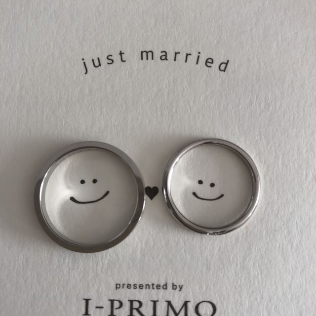 【アイプリモ(I-PRIMO)の口コミ】 シンプルなデザインであるがダイヤモンドがついてることで華やかさもある…