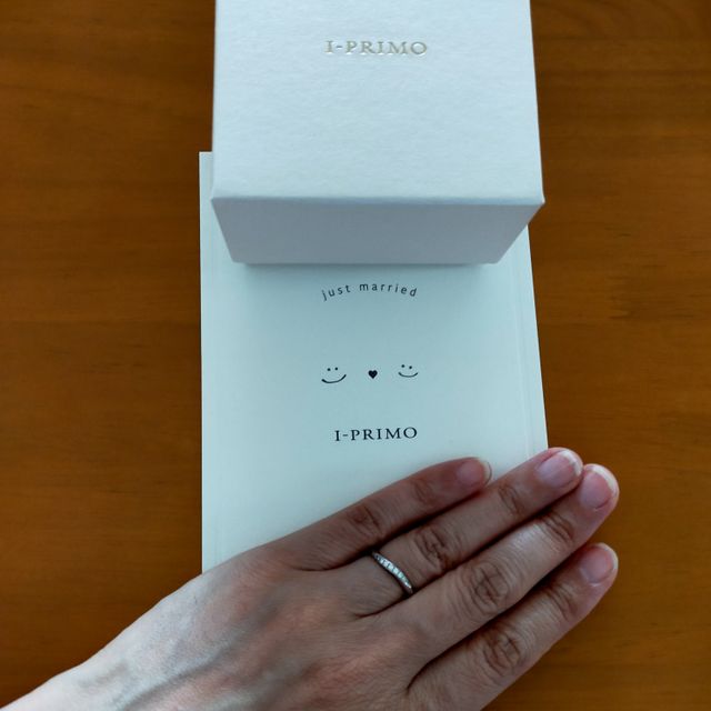 【アイプリモ(I-PRIMO)の口コミ】 お互いアルチェストというリングを選ばせていただきました。男性の指輪の…
