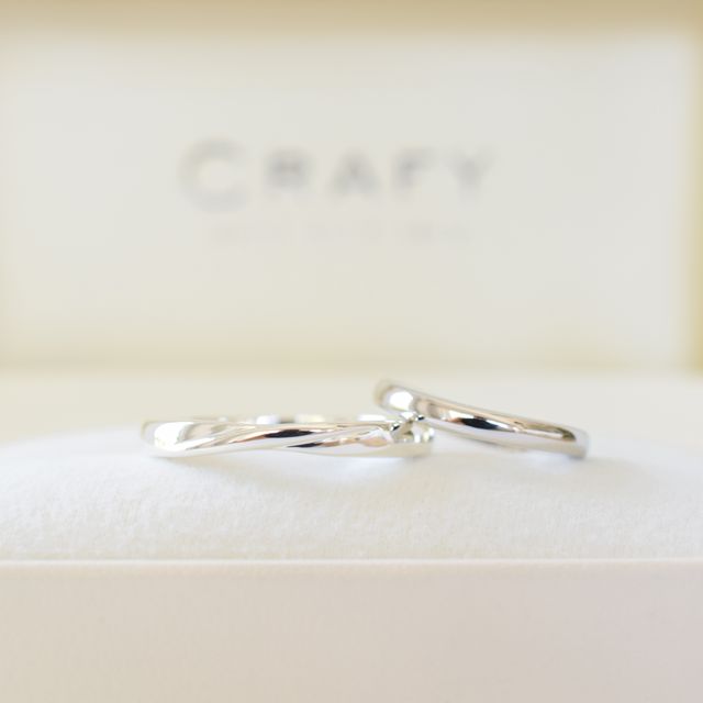 【CRAFY(クラフィ)の口コミ】 手作りならではの温もりが感じられるシンプルな結婚指輪。10万円台から叶…