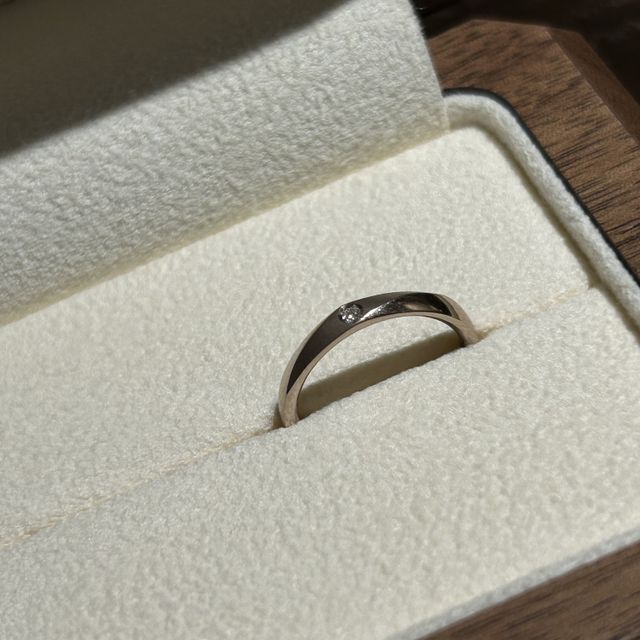 【TANZO.(鍛造指輪)の口コミ】 二人の肌色に合わせて、それぞれ似合ったコーラルゴールドを選択しました…