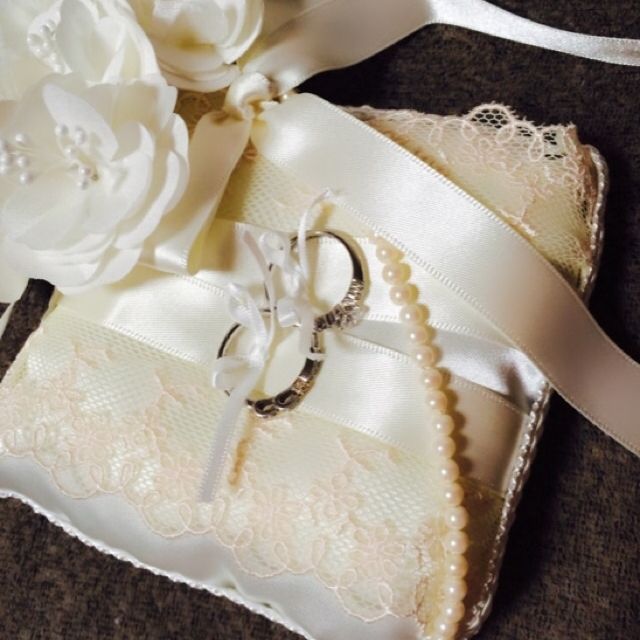 【アイプリモ(I-PRIMO)の口コミ】 ポラリスは脇に入れる石を自分で選ぶことができました。私の場合は、両サ…