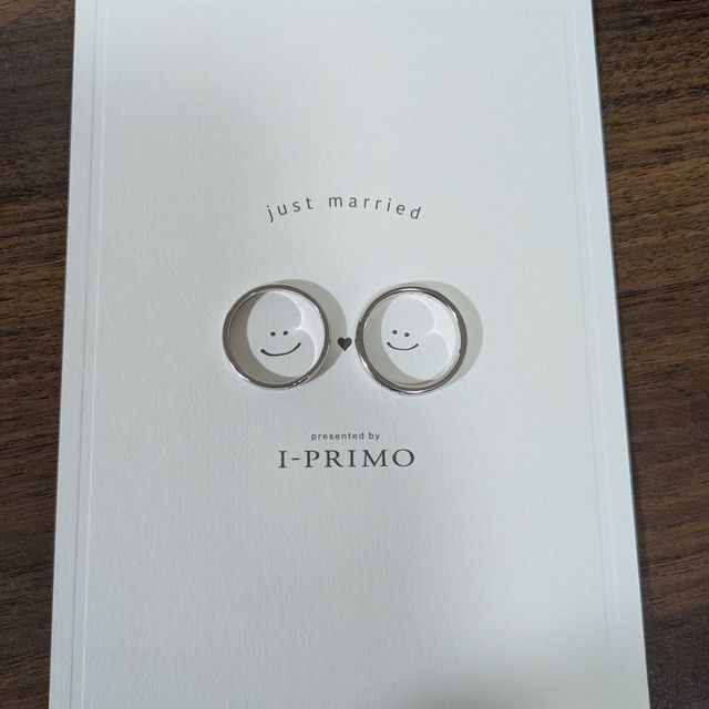 【アイプリモ(I-PRIMO)の口コミ】 普段指輪類のアクセサリーをつけてきたことがなかったので、シンプルで飽…
