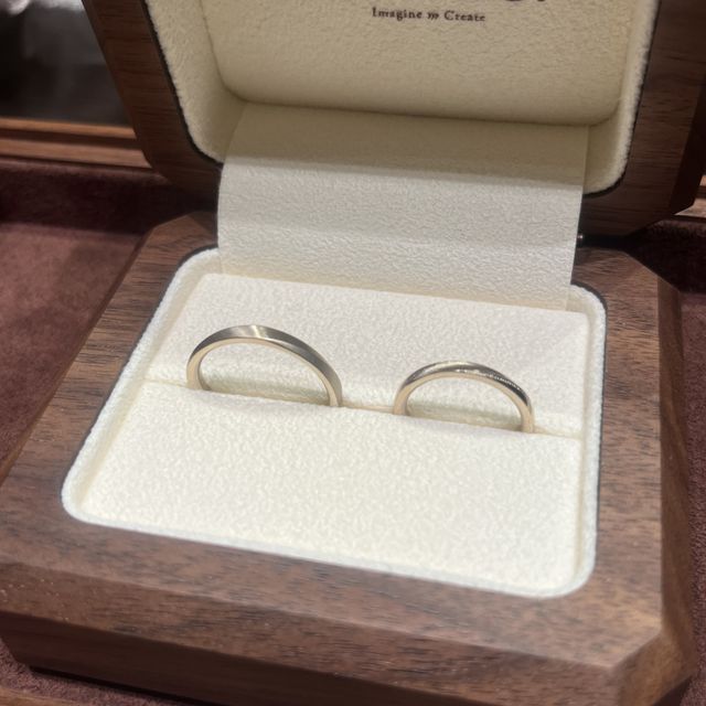 【TANZO.(鍛造指輪)の口コミ】 落ち着いたデザインだが、加工にオーダーを入れられるので、男性でも所有…