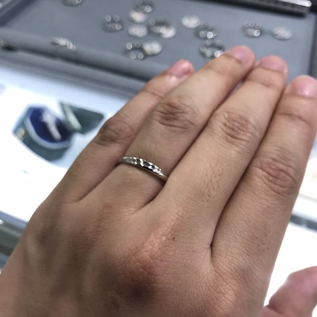 【宝寿堂(ほうじゅどう)の口コミ】 婚約指輪もこちらのお店でお世話になっていたのでご担当の方と一緒に選ん…