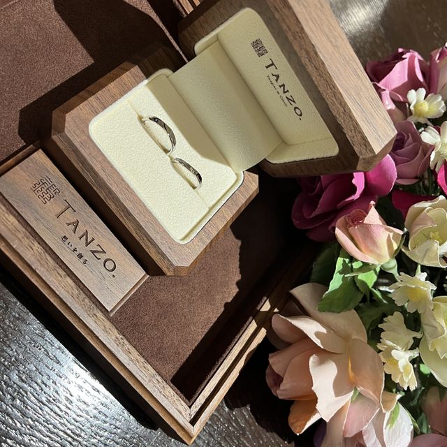 【TANZO.(鍛造指輪)の口コミ】 しっかりした鍛造製法がよかったのでぴったりでした。
鍛造なのに曲げたり…