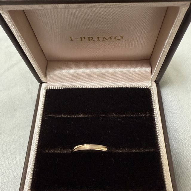 【アイプリモ(I-PRIMO)の口コミ】 肌馴染みのいいペールブラウンゴールドという色にしました。ピンクゴール…