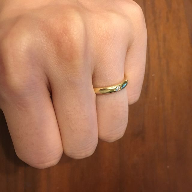 【ティファニー(Tiffany & Co.)の口コミ】 一番シンプルなものがよかったのでこちらにしました。しかしシンプルとい…