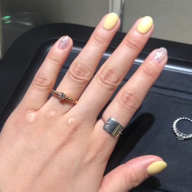 【ヴァン クリーフ＆アーペル(Van Cleef & Arpels)の口コミ】 ヴァンクリーフ＆アーペルのペルレの婚約指輪を試着しました。丸みのある…