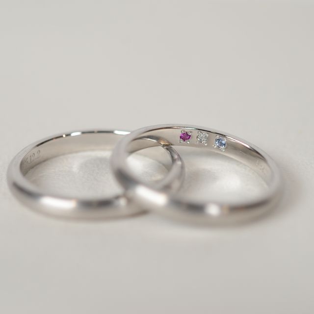 【CRAFY(クラフィ)の口コミ】 私たちは、どんなファッションでも合うように、シンプルなデザインして、…