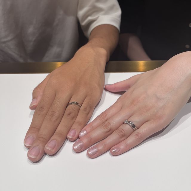 【ラザール ダイヤモンド(LAZARE DIAMOND)の口コミ】 あまりつける機会がないと見込んでデザインは一つダイヤモンドがあるもの…