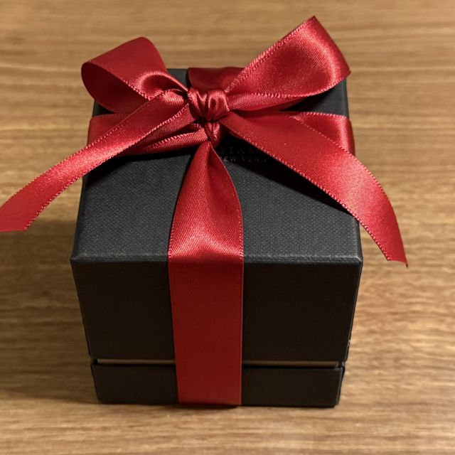 【ラザール ダイヤモンド(LAZARE DIAMOND)の口コミ】 ダイアモンドにこだわりたかったため、ダイアモンドメーカーのラザールダ…