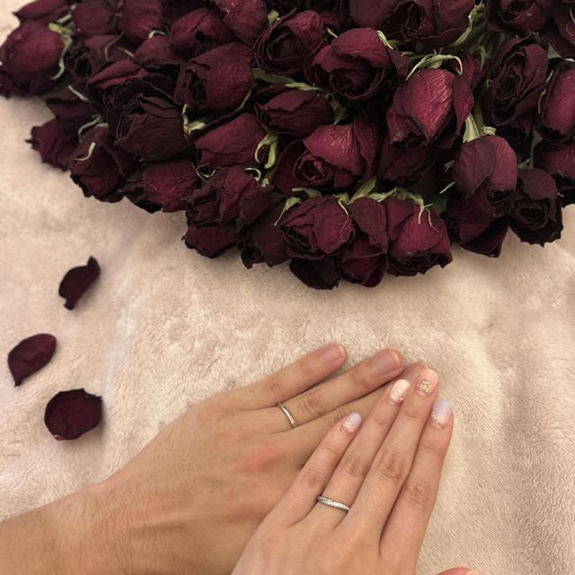 【銀座ダイヤモンドシライシの口コミ】 ダイヤモンドがいっぱいで本当にかわいいです！ダイヤは婚約指輪のように…