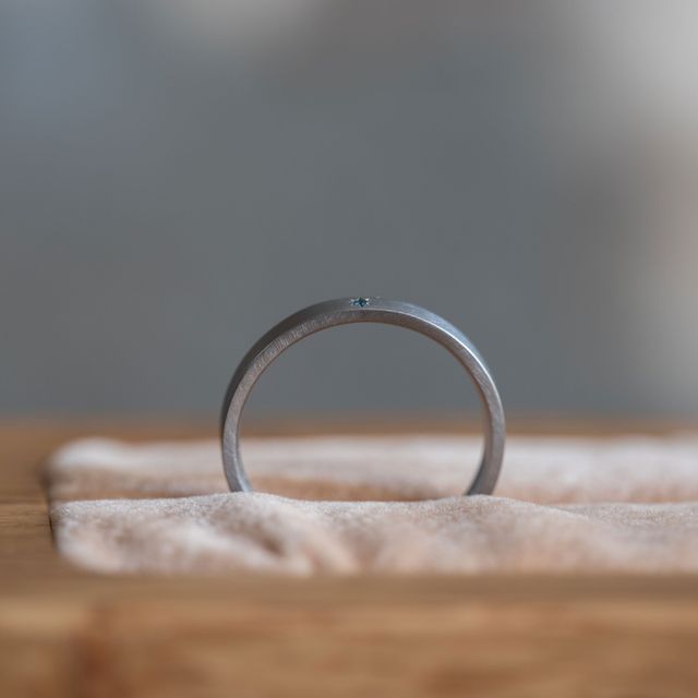 【Cayof(カヨフ)の口コミ】 女性が男性に贈る婚約指輪としてふさわしいデザイン、というものを考えて…