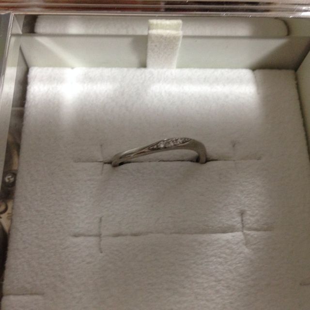 【canal4℃(カナルヨンドシー)の口コミ】 お値段が１０万円以下でお手頃なわりに、デザインが可愛く自分の指をより…