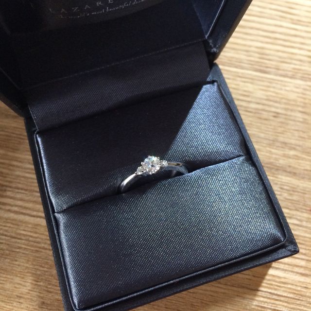 【ラザール ダイヤモンド(LAZARE DIAMOND)の口コミ】 おとぎ話のように大きなダイヤ一粒！というのも憧れましたが、せっかく一…