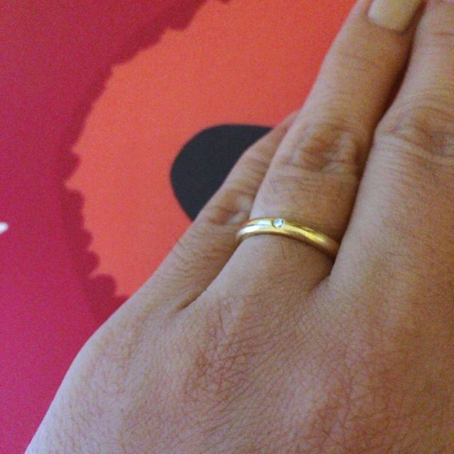 【銀座ダイヤモンドシライシの口コミ】 母親の結婚指輪がゴールドだったため、以前からゴールドと決めていました…