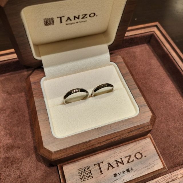 【TANZO.(鍛造指輪)の口コミ】 結婚指輪は、ふたりの絆を形にした特別なアイテムです。毎日身につけるも…