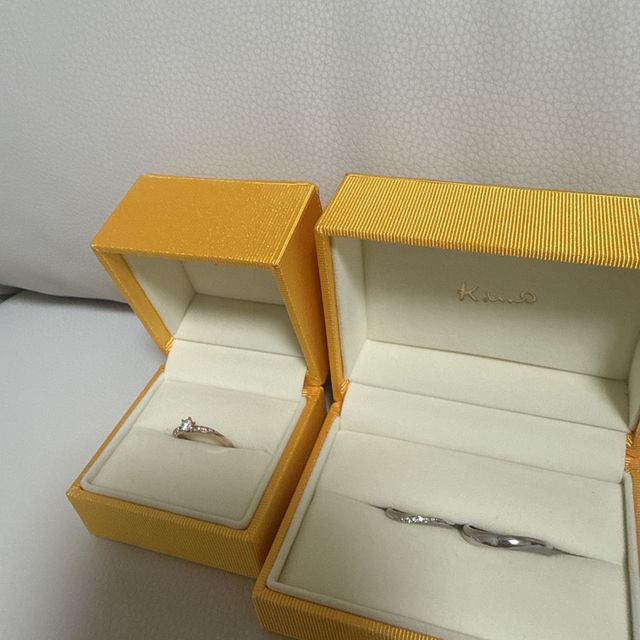 【ケイウノ ブライダル(K.UNO BRIDAL)の口コミ】 リングの素材を選べるのでカラーなども3種類くらいから選べて良かったです…