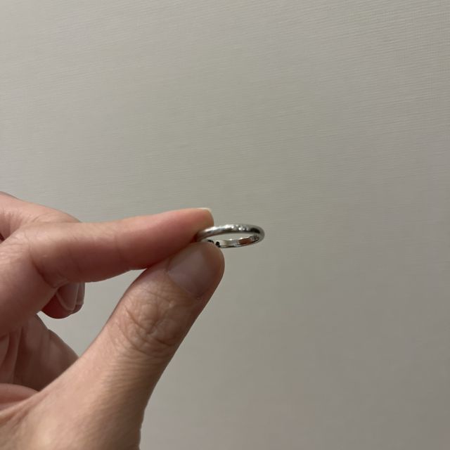 【ラザール ダイヤモンド(LAZARE DIAMOND)の口コミ】 ずっと身につけるものである為、シンプルで飽きがこないデザインを選びま…