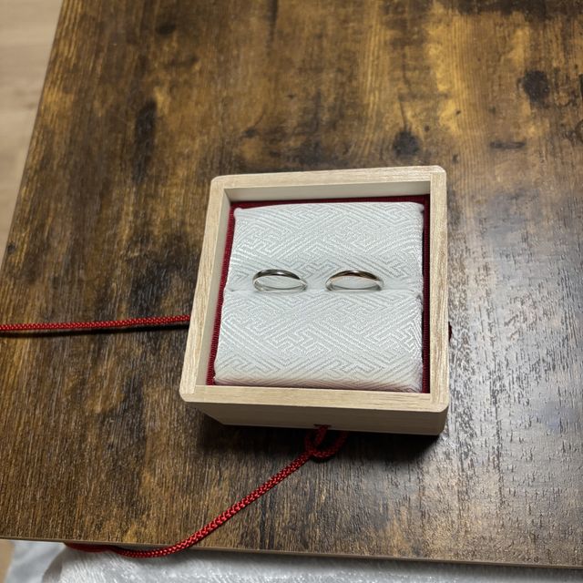 【TOMOE(トモエ)の口コミ】 指輪がマットのものとグロースのところがあり、その時の気分で見せ方を変…