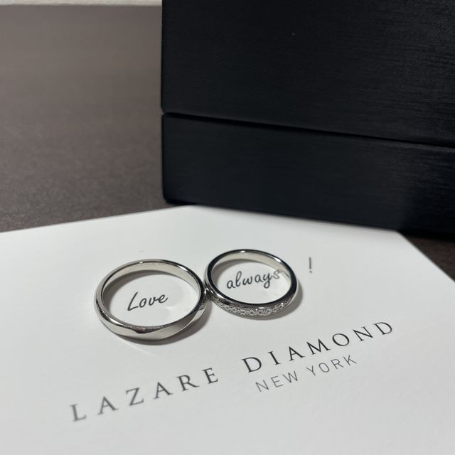 【ラザール ダイヤモンド(LAZARE DIAMOND)の口コミ】 男女でペアとなるものを探していました。ペアとして販売しているものはた…
