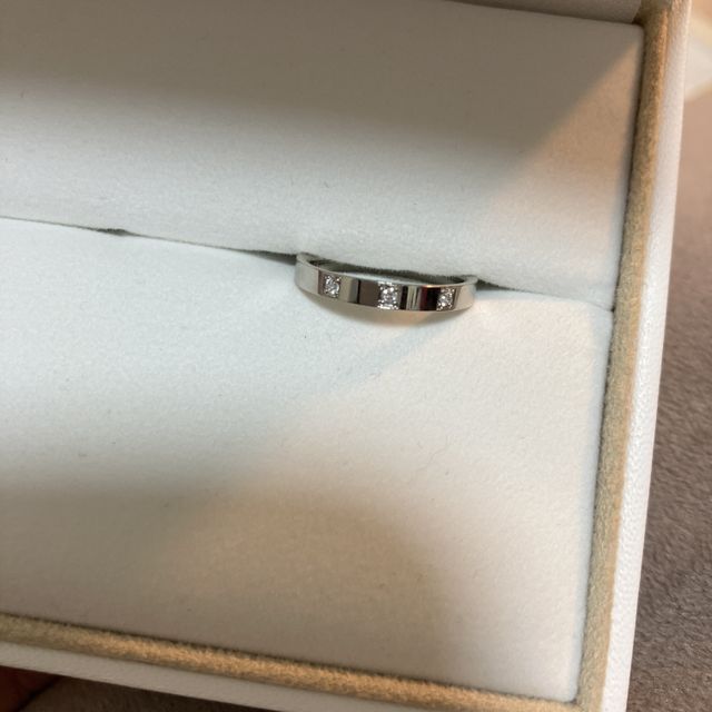 【PILOT BRIDAL(パイロットブライダル)の口コミ】 パイロットの指輪シリーズにおいて全て少し個性があって他のブランドがあ…
