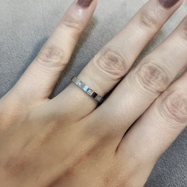 【PILOT BRIDAL(パイロットブライダル)の口コミ】 パイロットの指輪シリーズにおいて全て少し個性があって他のブランドがあ…
